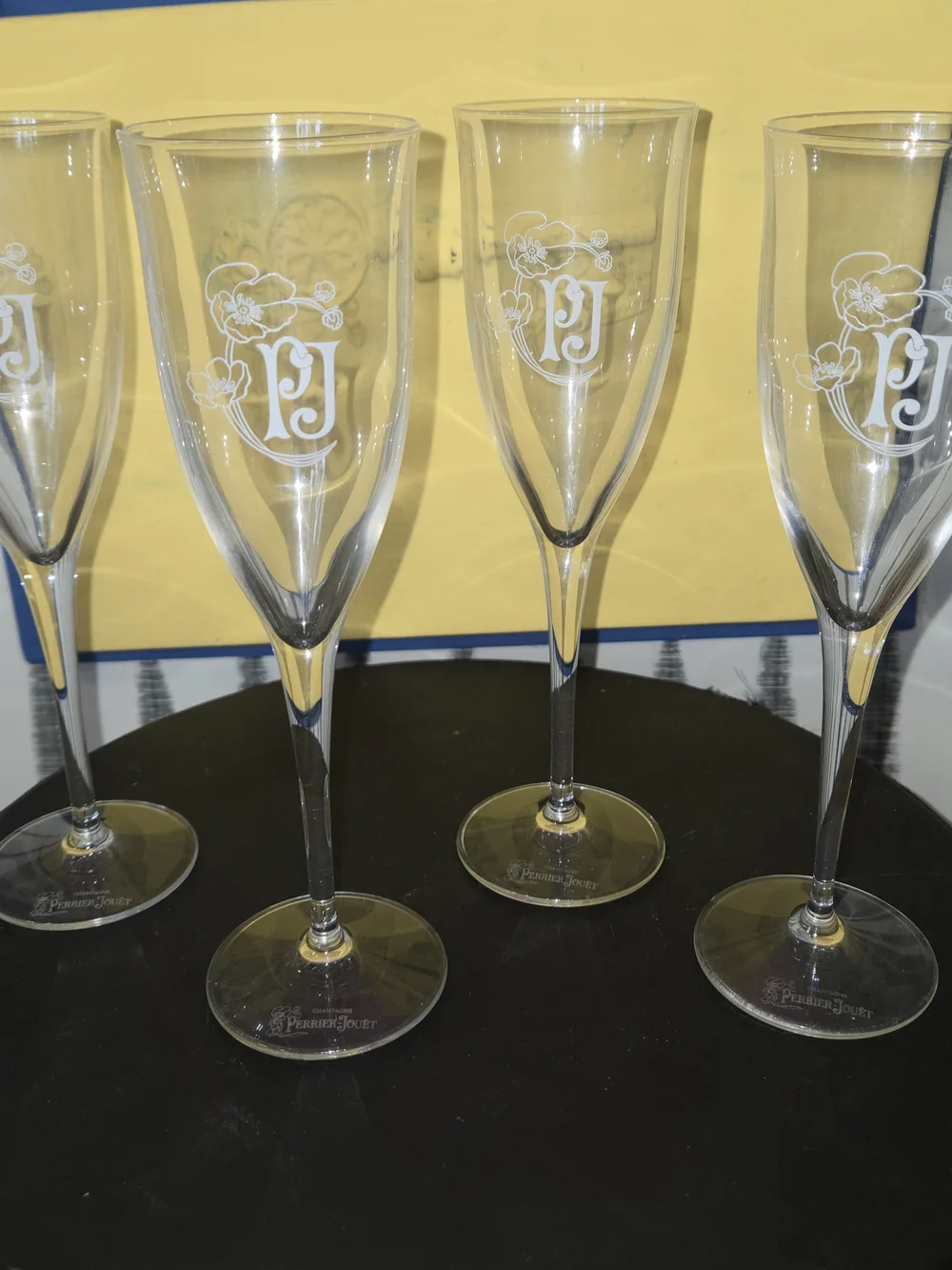 Perrier-Jouët Champagne Flutes Set of 4 Floral PJ Logo Stemmed Glasses